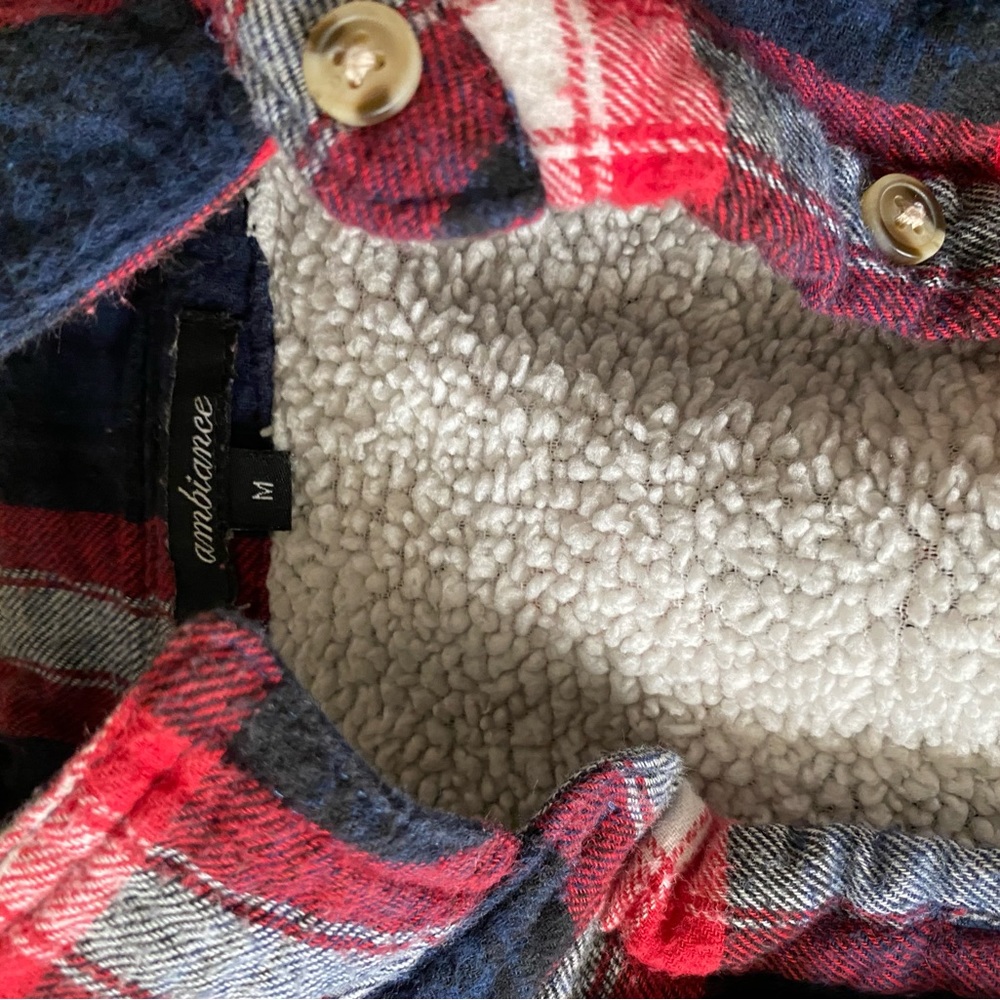 Used - Picture 3 of 3